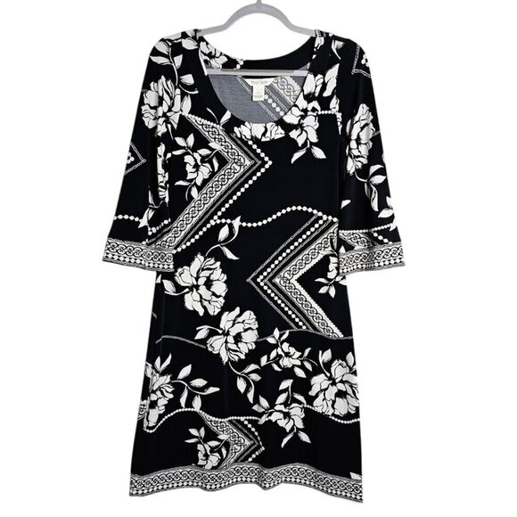 White House Black Market Dresses & Skirts - WHITE HOUSE BLACK MARKET 3/4 Sleeve Dress BLACK & WHITE FLORAL size S Abstract
